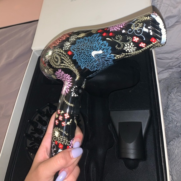 Mini Hairdryer - Picture 2 of 10